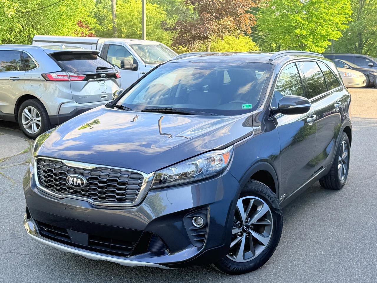 Used 2019 Kia Sorento EX AWD/4WD image 3