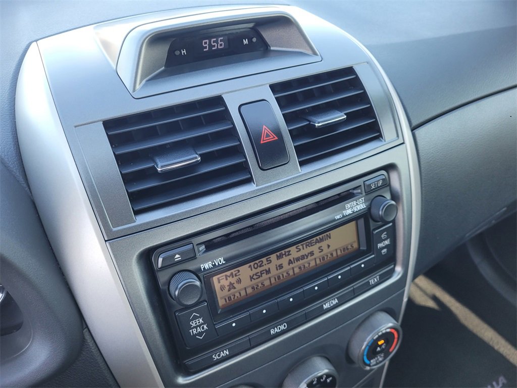 Used 2012 Toyota Corolla S image 13