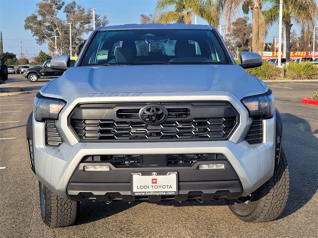 New 2026 Toyota Tacoma TRD Off-Road image 2