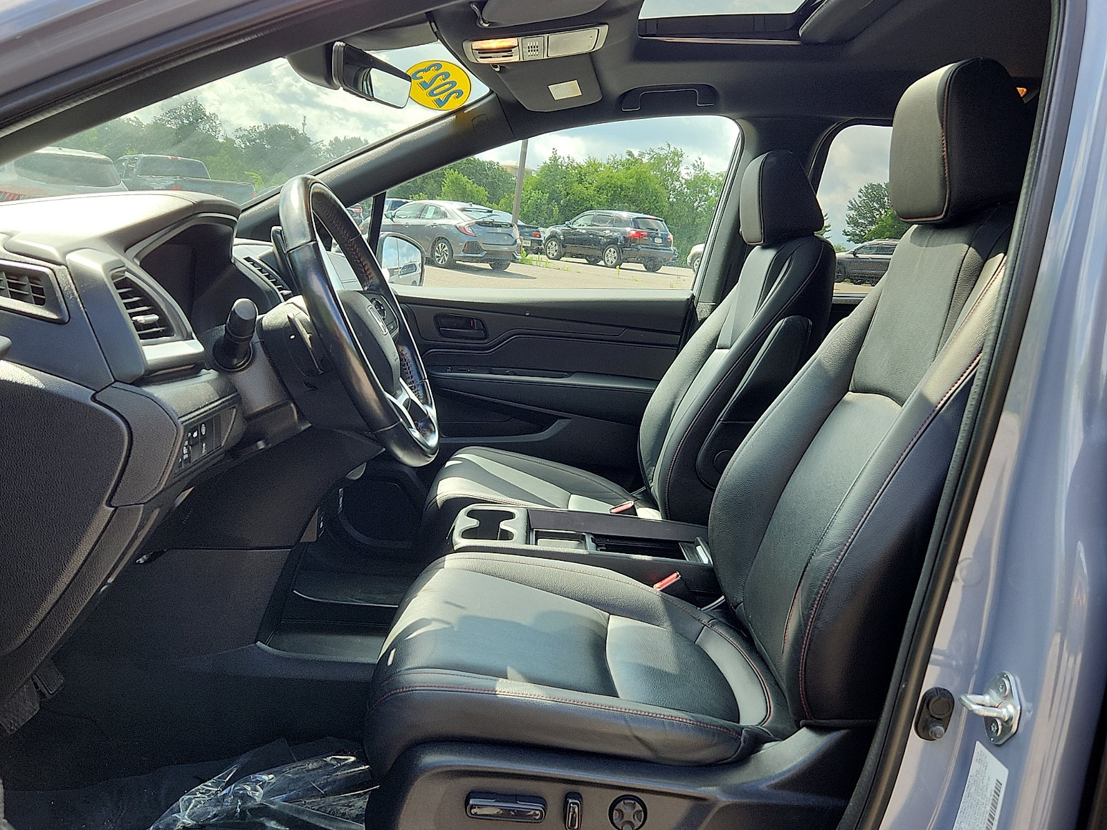 Used 2023 Honda Odyssey Sport image 15