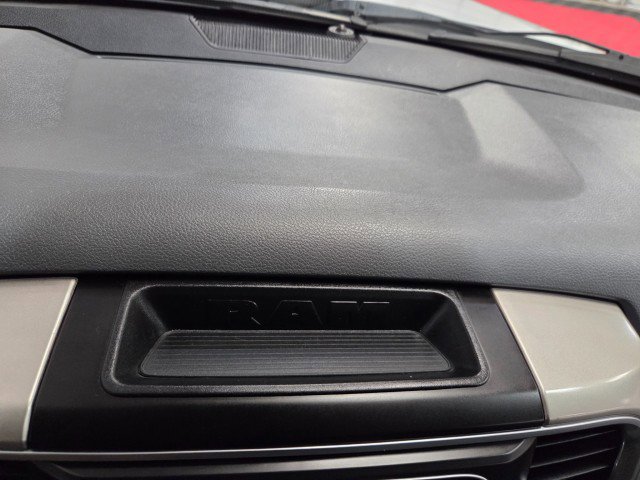 Used 2018 RAM 3500 SLT w/ Cold Weather Group image 67