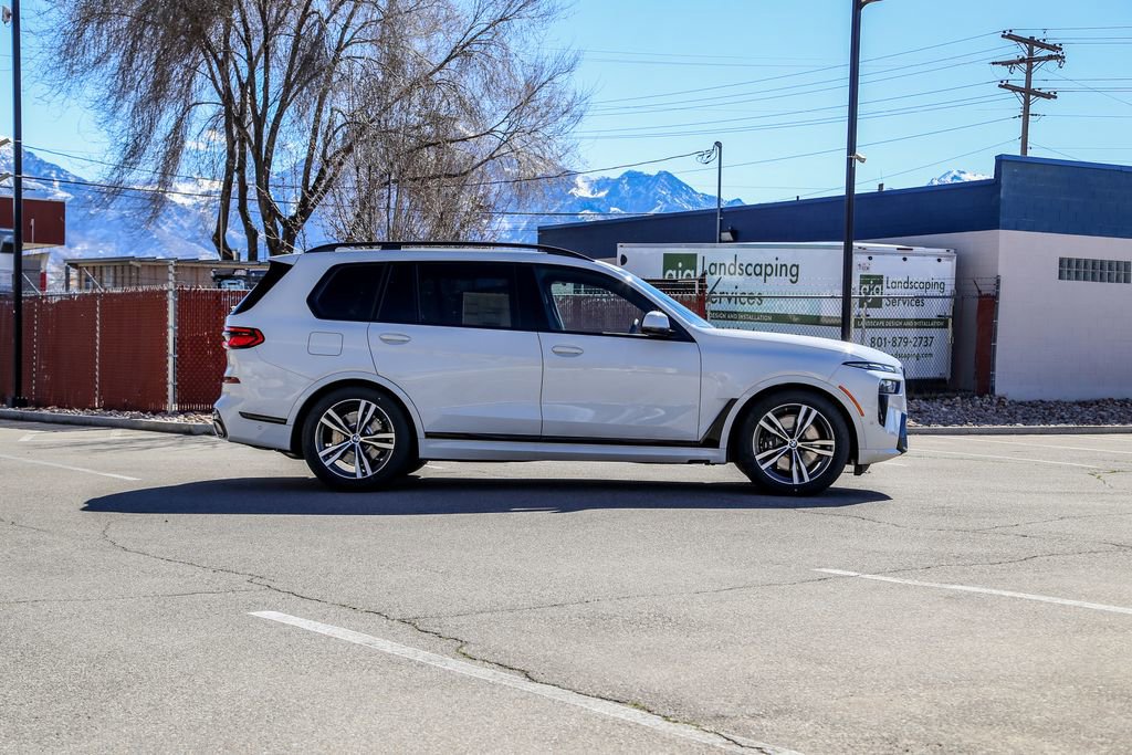 New 2026 BMW X7 xDrive40i w/ Executive Package image 6