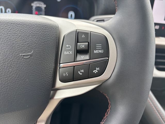 New 2026 Ford Explorer Active AWD/4WD image 19