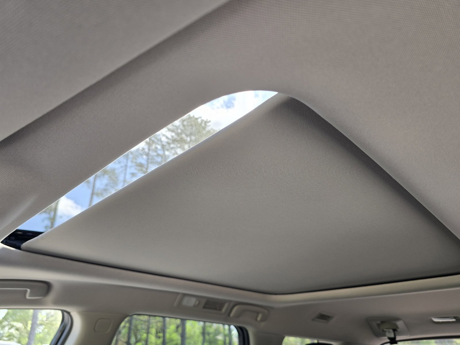 New 2026 Nissan Pathfinder SV image 23