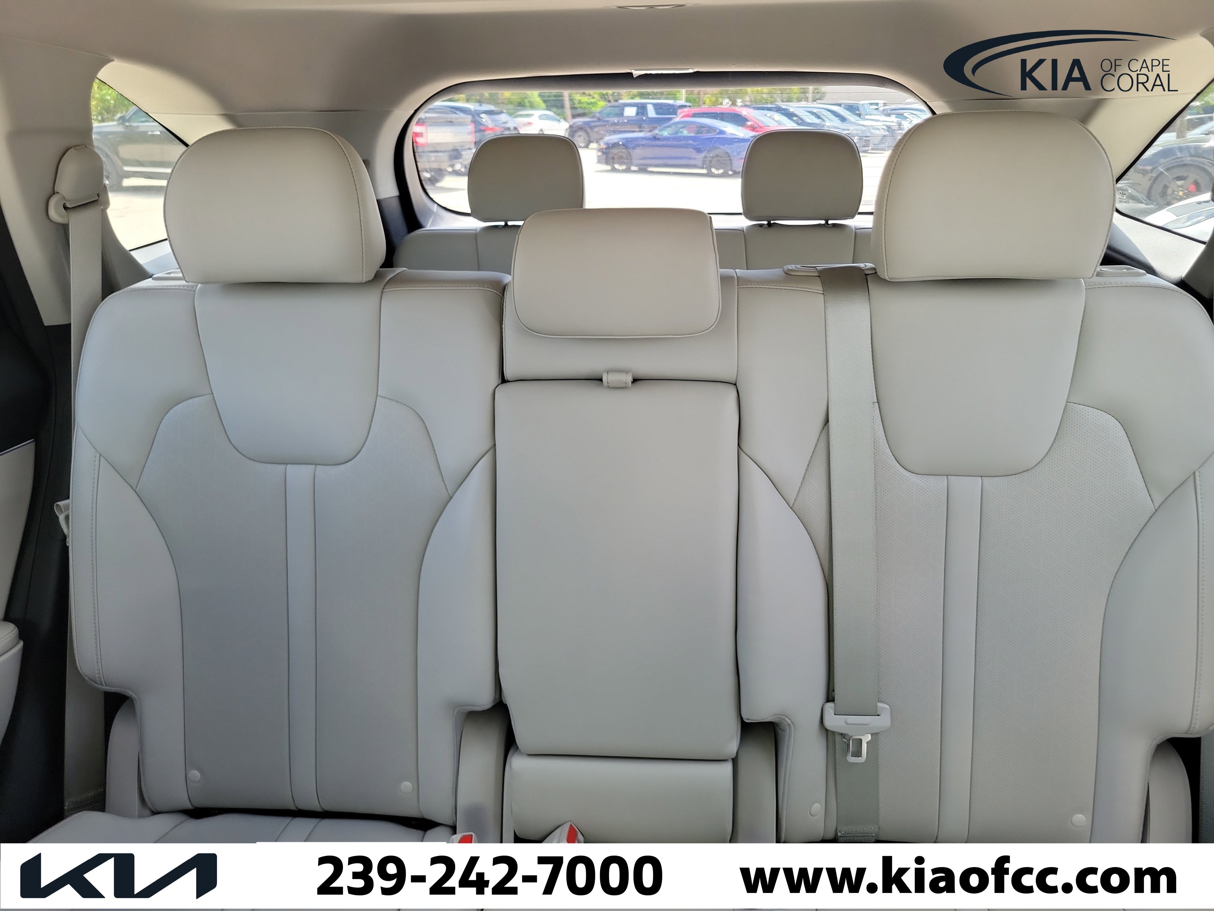 Certified 2023 Kia Sorento S w/ Panoramic Sunroof Package FWD image 13