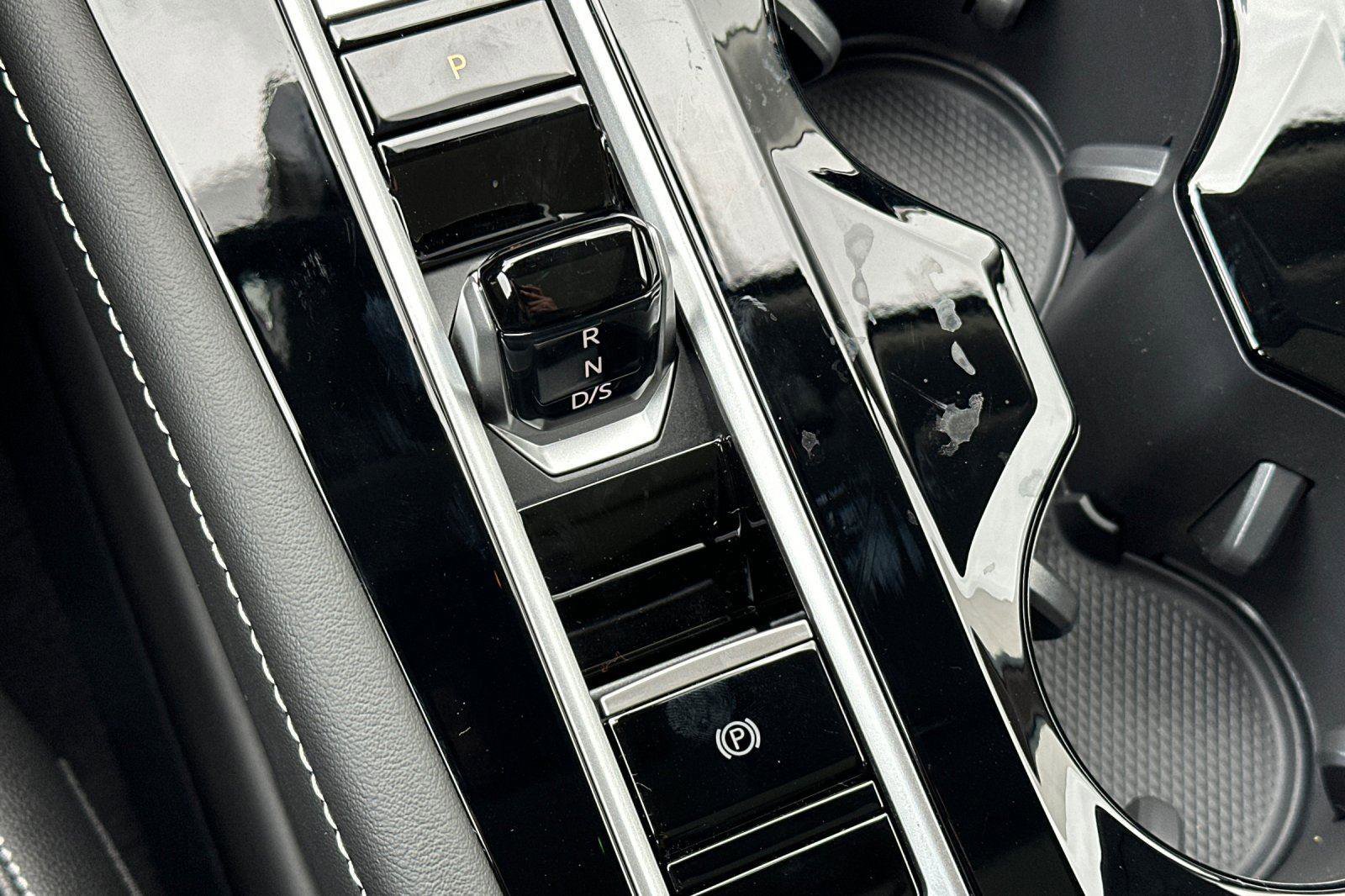 New 2026 Volkswagen Atlas SE image 21