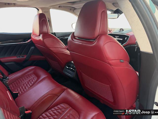 Used 2021 Maserati Ghibli Trofeo image 27