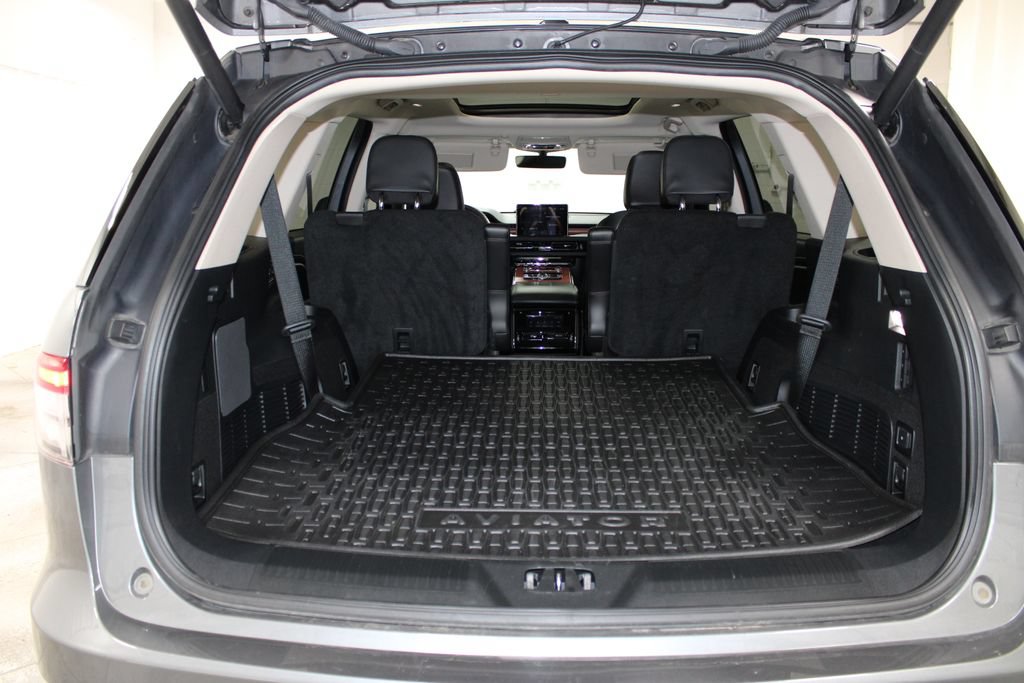 Used 2024 Lincoln Aviator Reserve w/ Equipment Group 201A RWD image 27