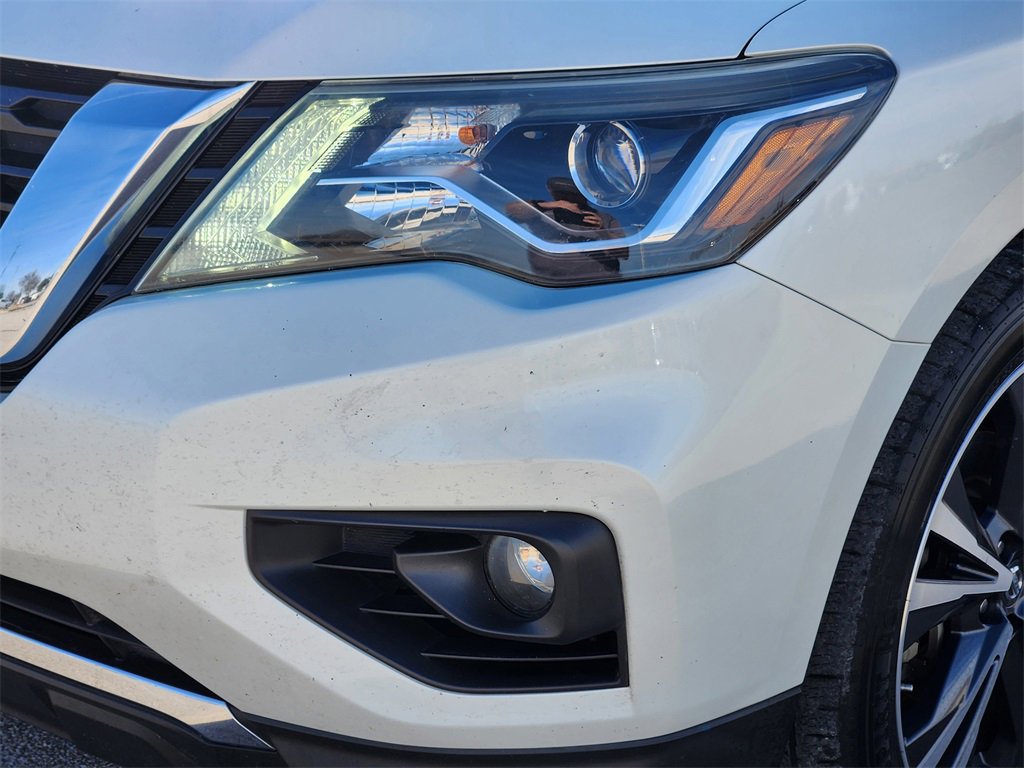 Used 2018 Nissan Pathfinder Platinum image 7