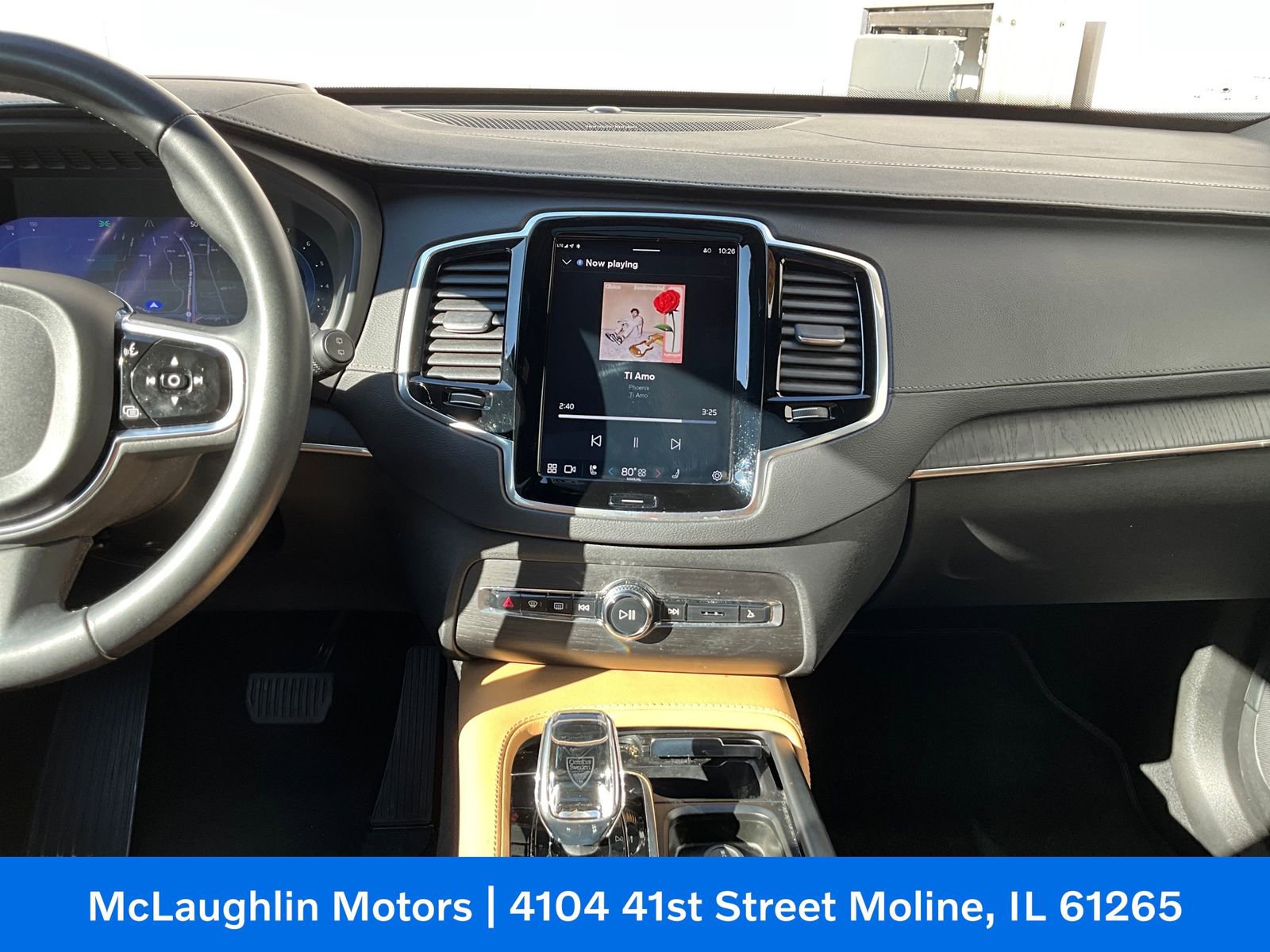 Certified 2023 Volvo XC90 B6 Ultimate w/ Protection Package Premier image 4