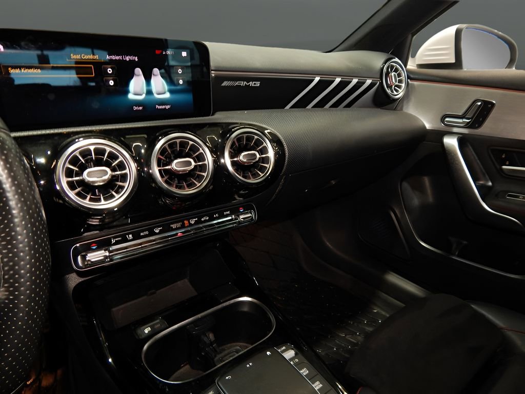 Used 2021 Mercedes-Benz A 35 AMG 4MATIC image 22