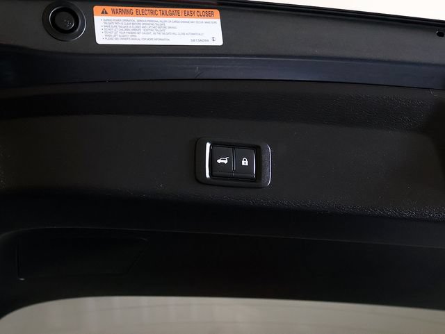 Used 2025 Mitsubishi Outlander SE FWD image 32