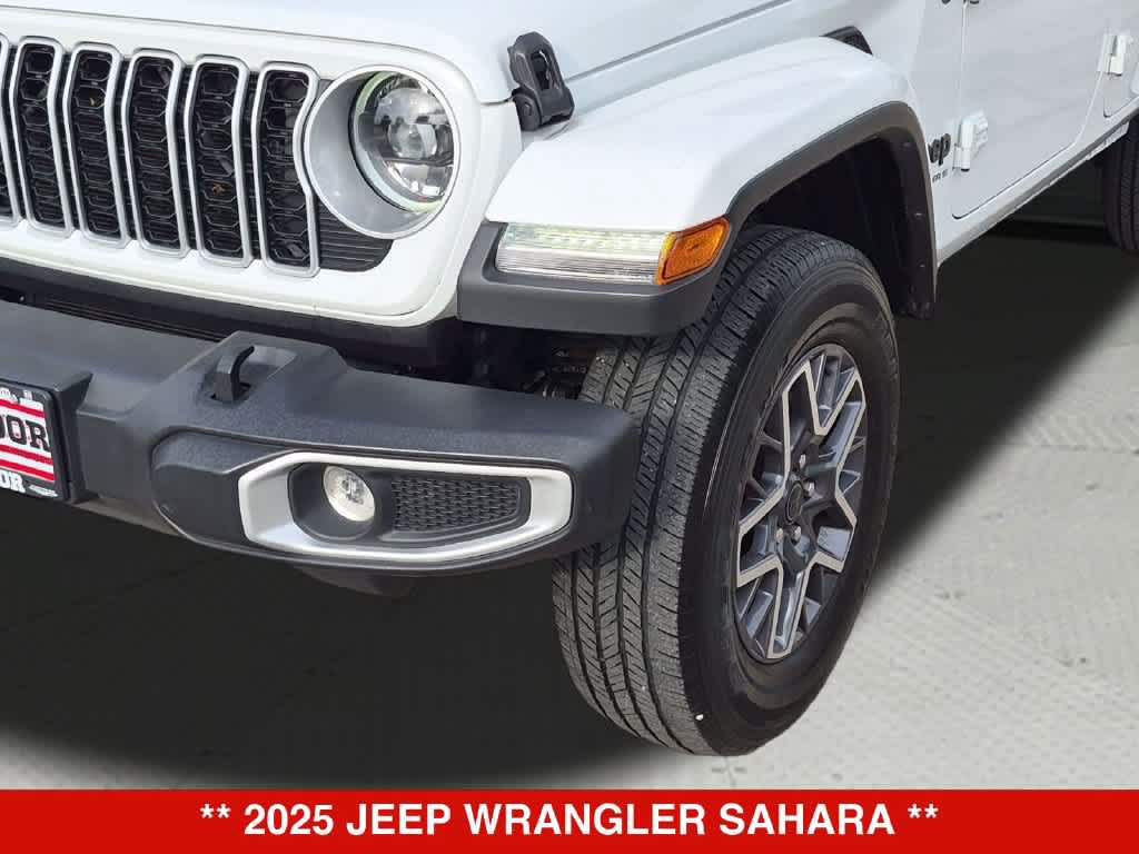 Used 2025 Jeep Wrangler Unlimited Sahara AWD/4WD image 11