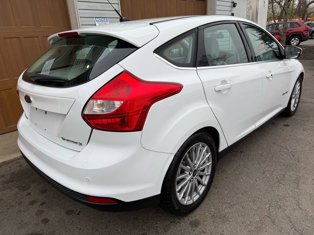 Used 2014 Ford Focus Electric Hatchback image 3