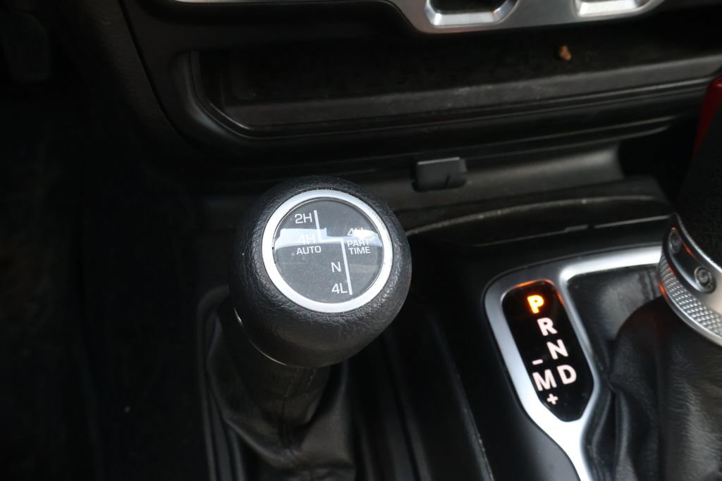 Used 2021 Jeep Gladiator Sport AWD/4WD image 28