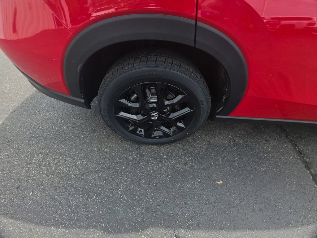 Certified 2024 Honda HR-V Sport image 12