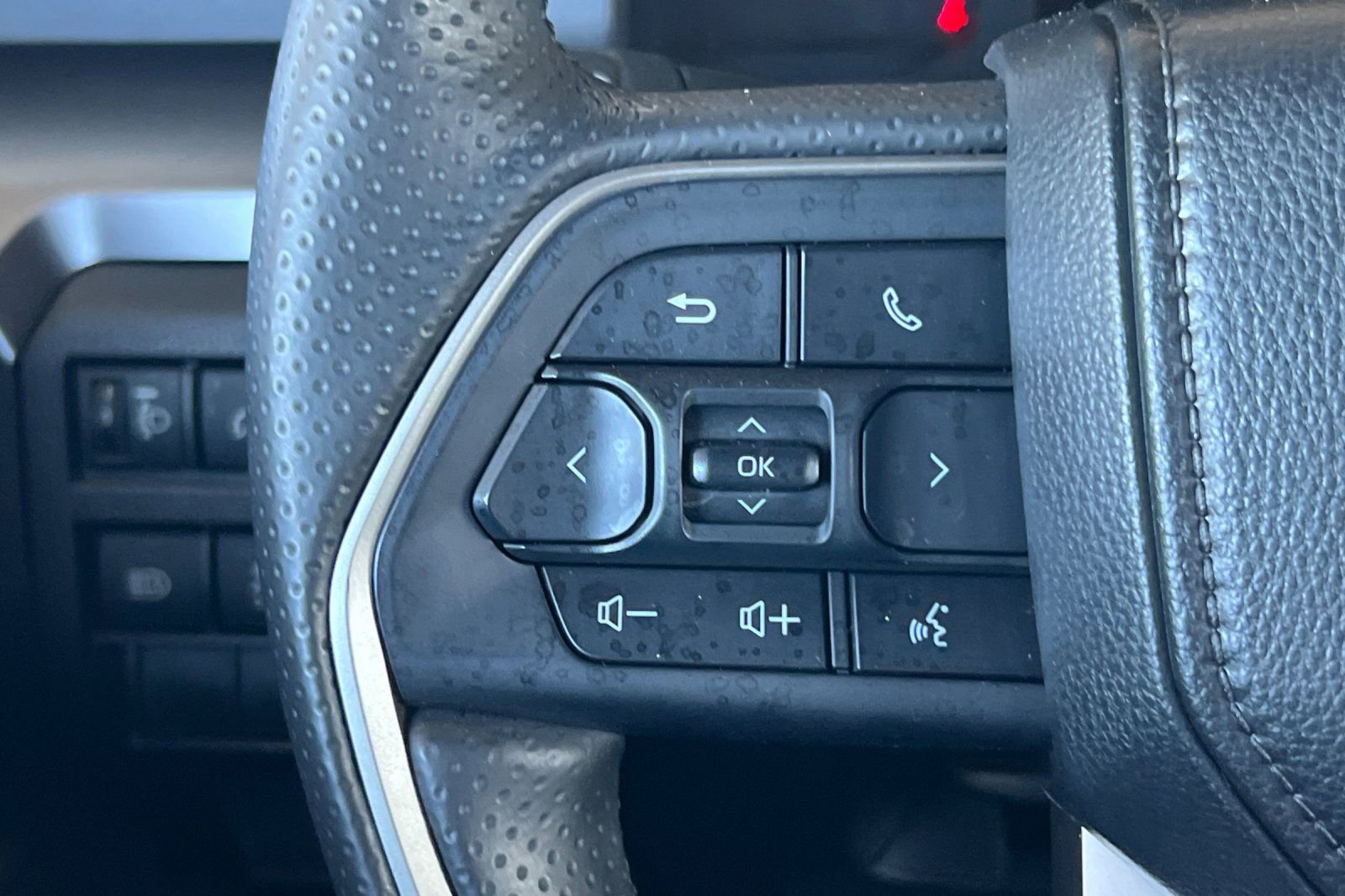 Certified 2025 Toyota 4Runner SR5 image 29