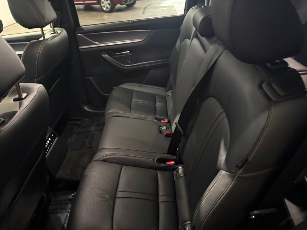 Used 2026 MAZDA CX-90 3.3 Turbo w/ Preferred Package AWD/4WD image 30