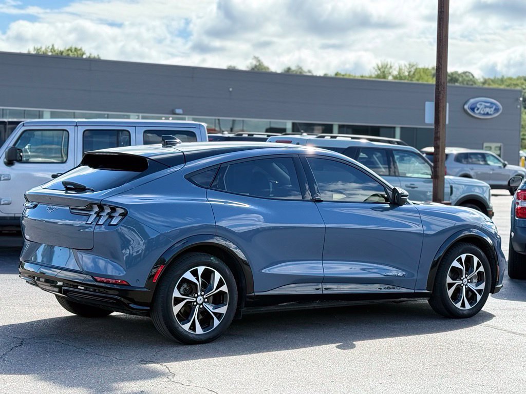Used 2023 Ford Mustang Mach-E Premium AWD/4WD image 34