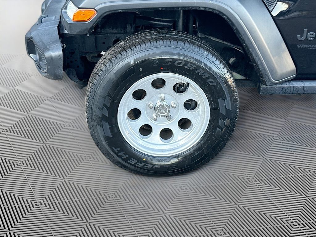 Used 2021 Jeep Wrangler Unlimited Willys image 35