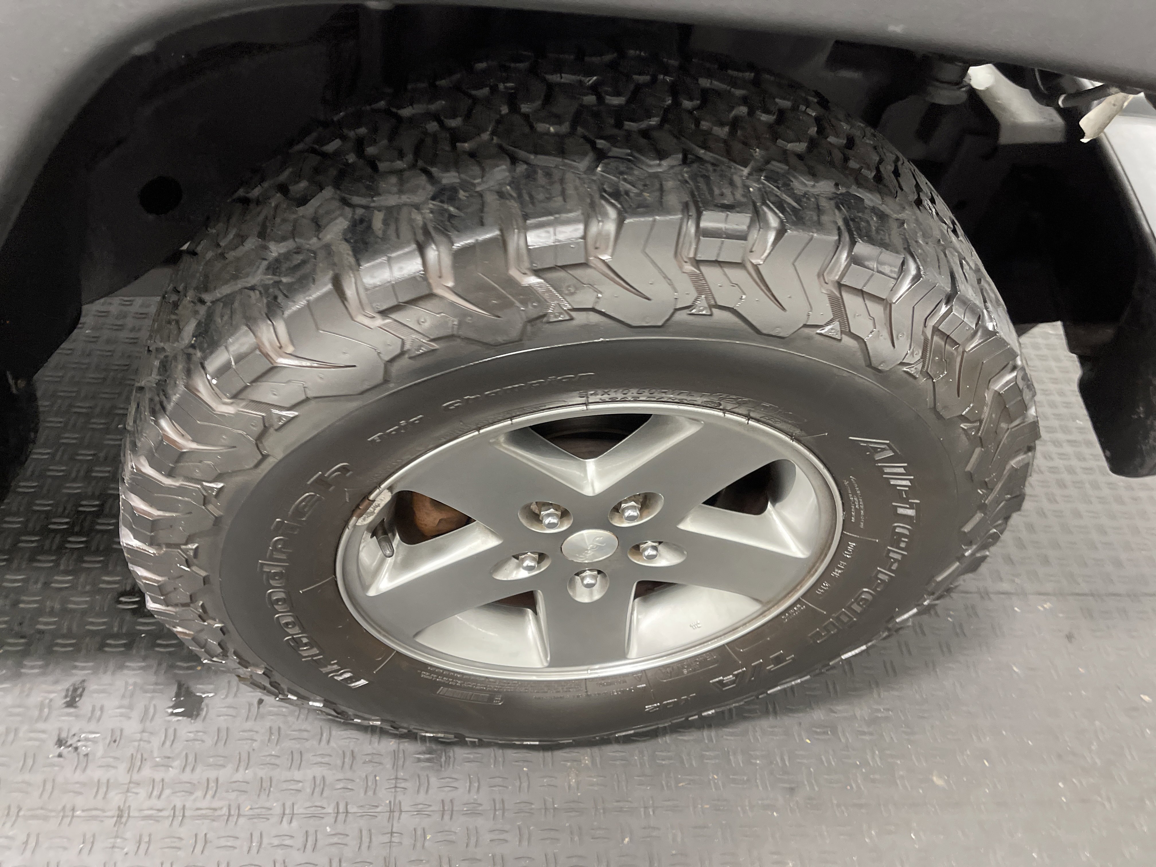 Used 2010 Jeep Wrangler Rubicon w/ PWR Convenience Group AWD/4WD image 19