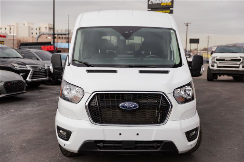Used 2024 Ford Transit 350 XLT image 3