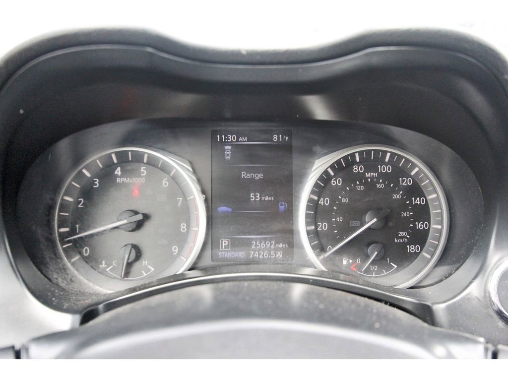 Used 2019 INFINITI Q50 Luxe image 10