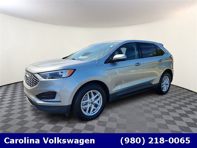 Used 2023 Ford Edge SEL image 3