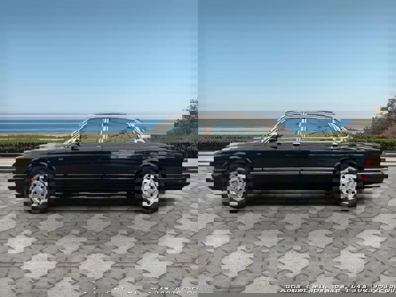 Used 1999 Jaguar XJ8 L image 5