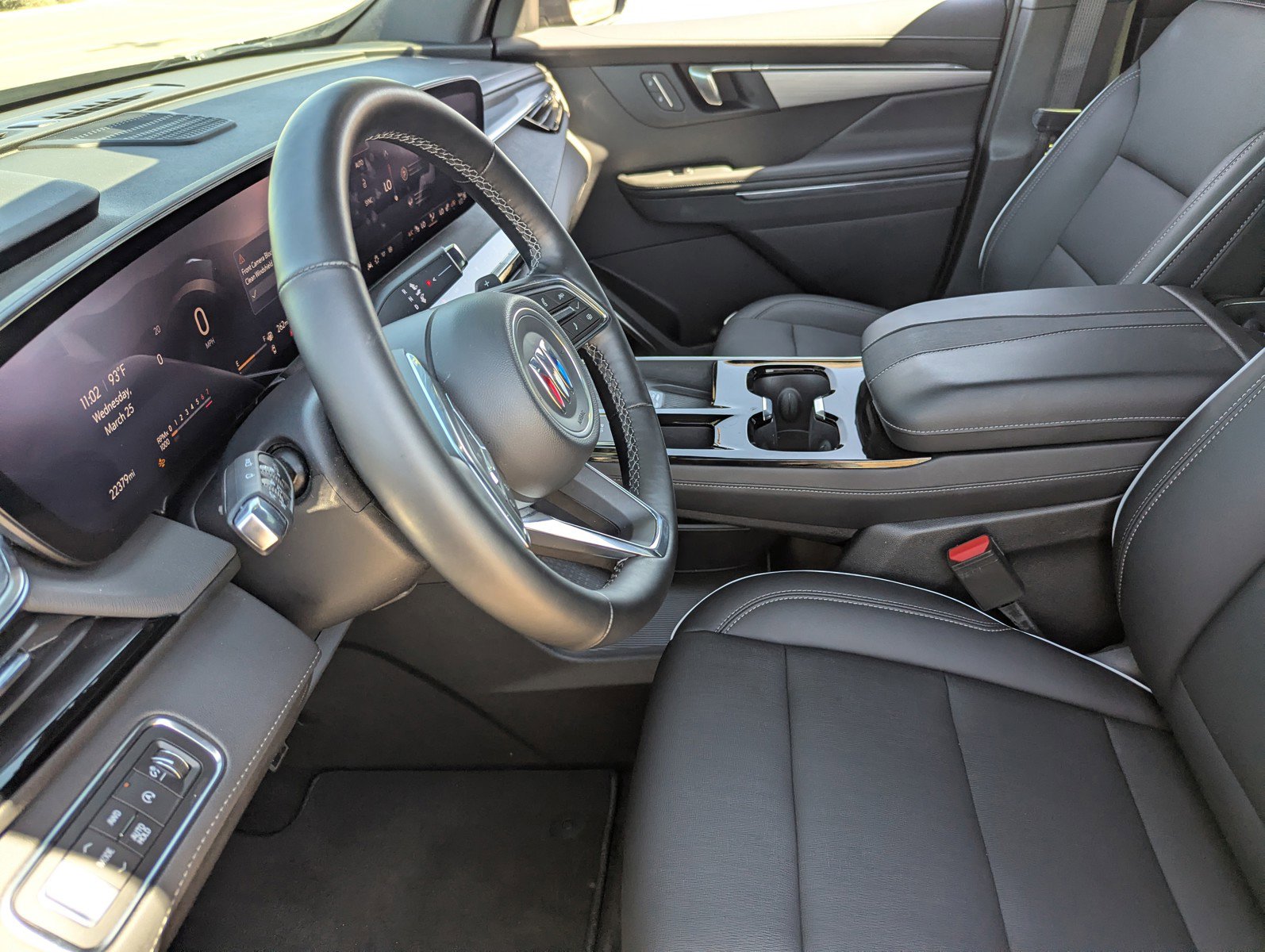 Certified 2025 Buick Enclave Preferred image 26