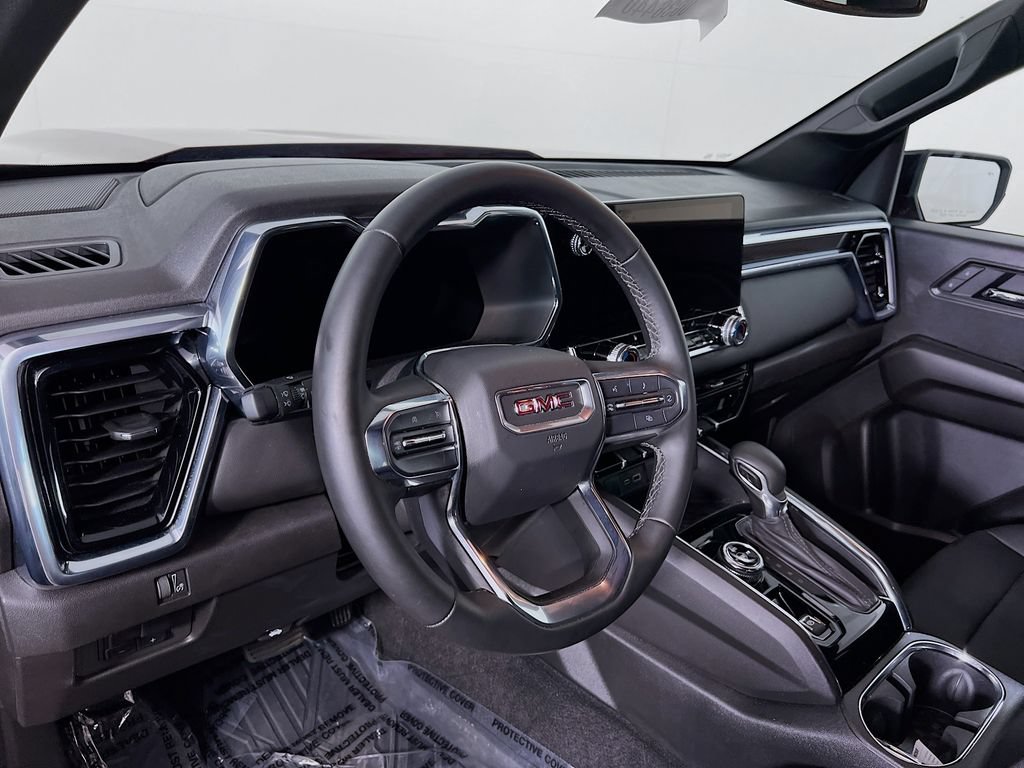 Used 2025 GMC Canyon Elevation w/ Convenience Package AWD/4WD image 8