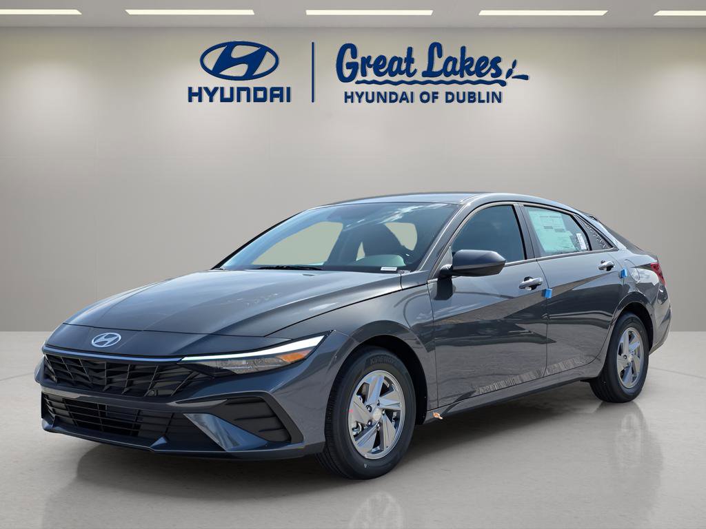 New 2026 Hyundai Elantra SE