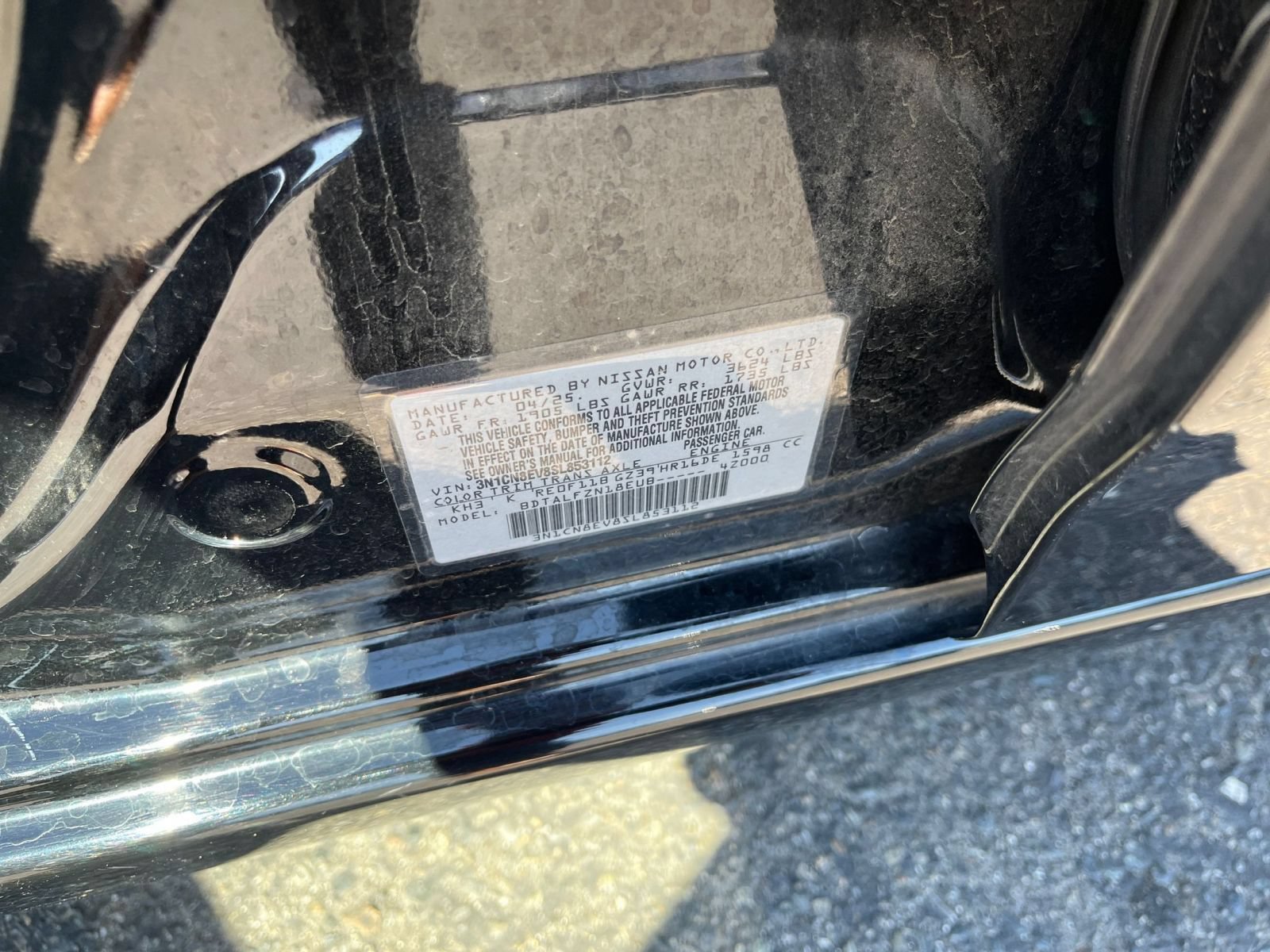 Used 2025 Nissan Versa SV FWD image 24