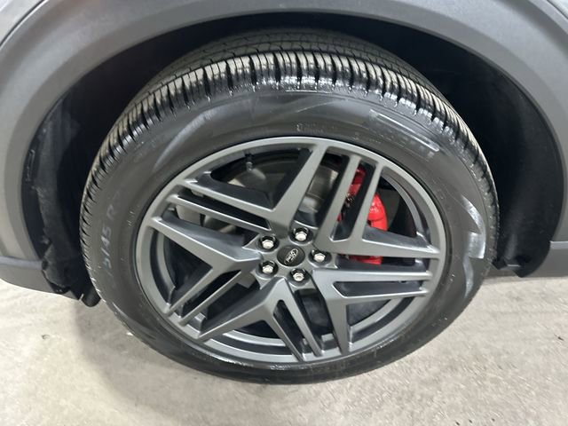 Used 2025 Ford Explorer ST w/ Sun And Sound Package image 23