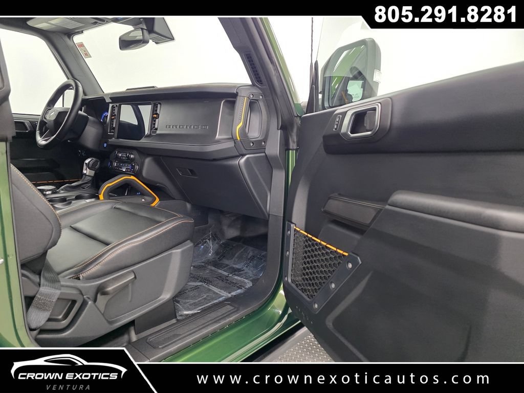 Used 2024 Ford Bronco Badlands AWD/4WD image 11