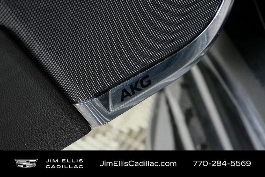 Certified 2024 Cadillac Escalade ESV Premium Luxury AWD/4WD image 9