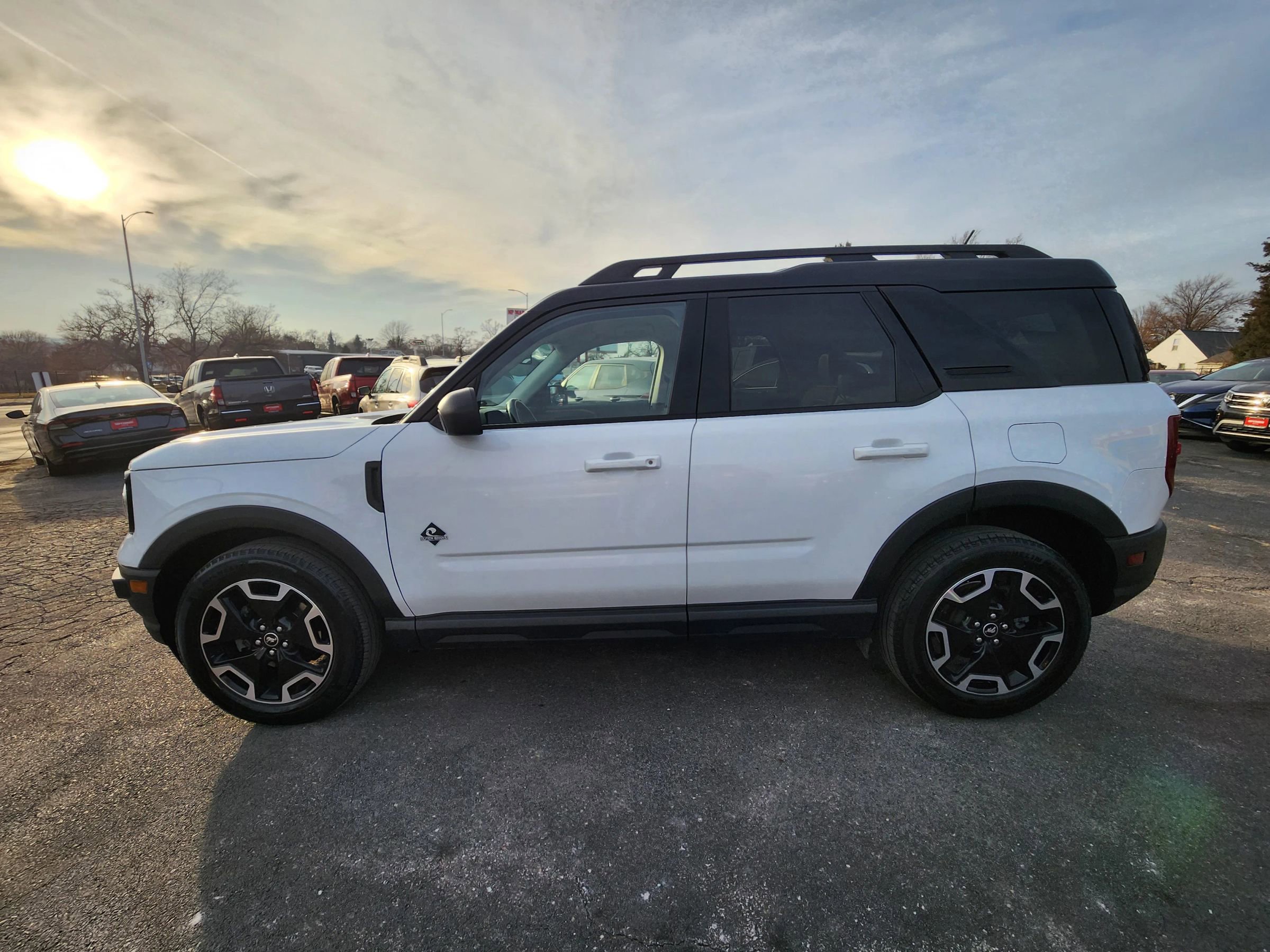 Used 2022 Ford Bronco Sport Outer Banks image 4