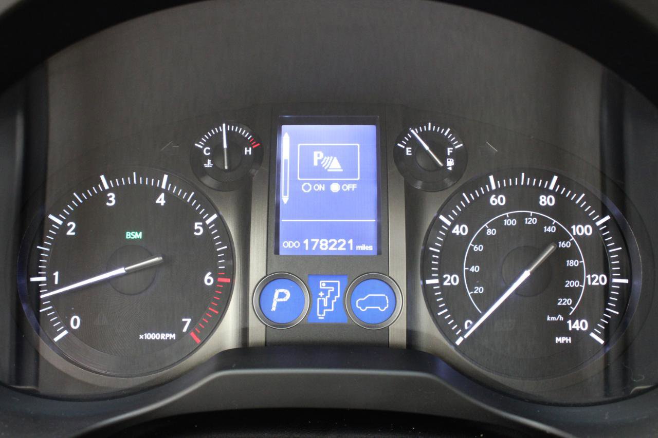 Used 2014 Lexus GX 460 w/ Premium Package AWD/4WD image 79