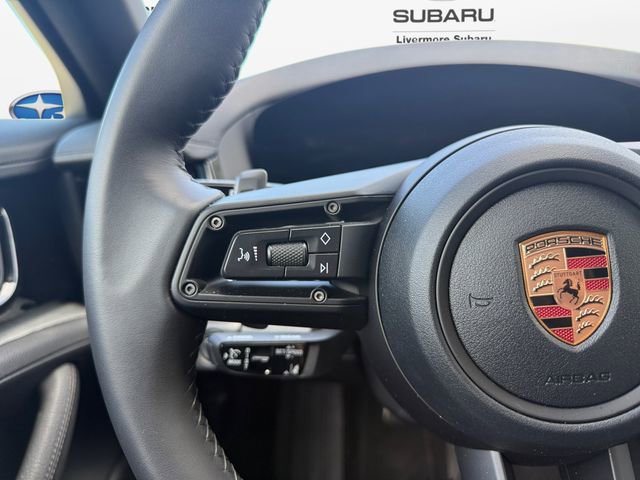 Used 2026 Porsche Panamera 4 image 15