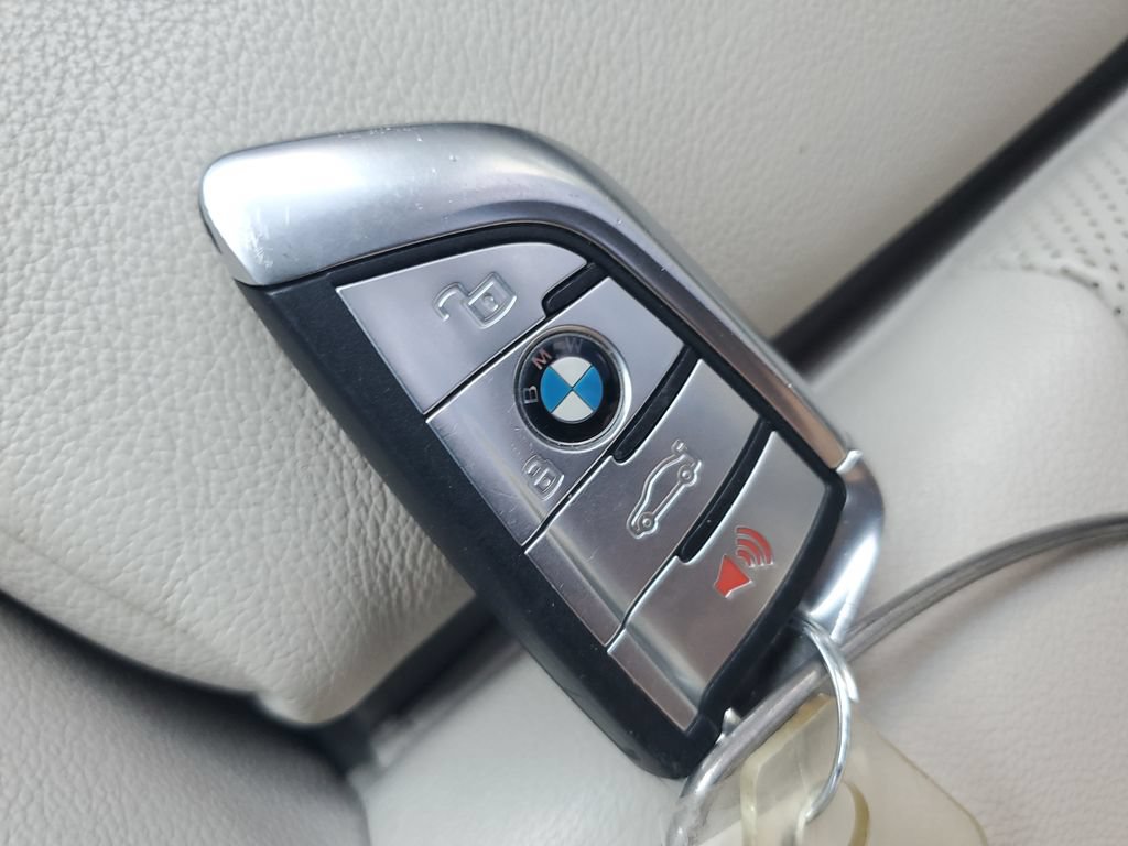 Used 2020 BMW X5 sDrive40i w/ Convenience Package RWD image 29