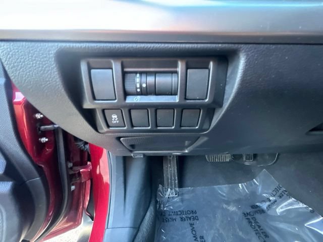 Used 2015 Subaru Outback 2.5i Premium AWD/4WD image 16