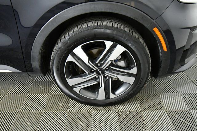 Used 2024 Kia Sorento EX image 17