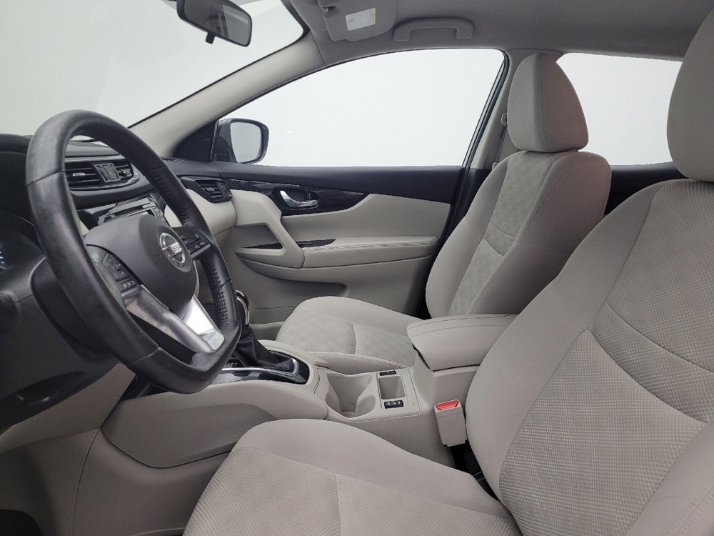 Used 2018 Nissan Rogue Sport SV w/ SV Technology Package image 17