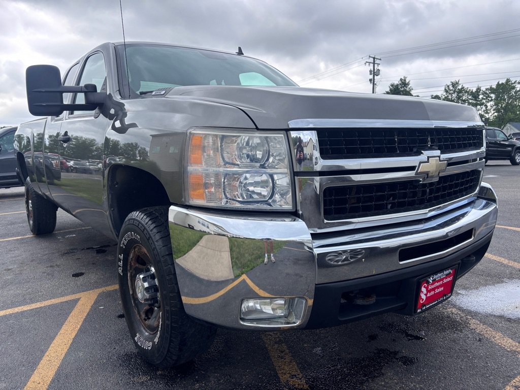 Used 2008 Chevrolet Silverado 3500 LT w/ Snow Plow Prep Package AWD/4WD image 4