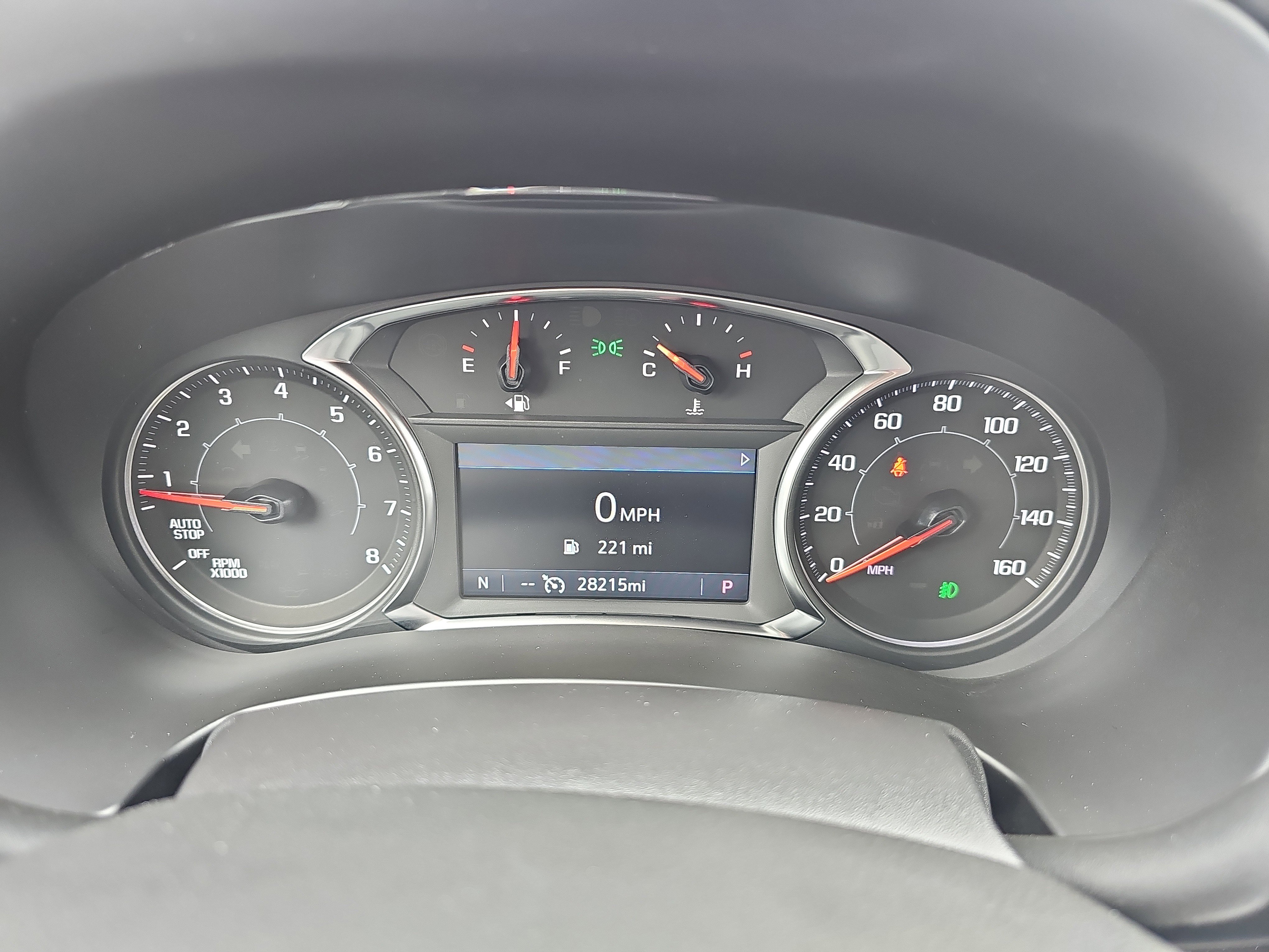 Used 2024 GMC Terrain SLT w/ LPO, Floor Liner Package image 27