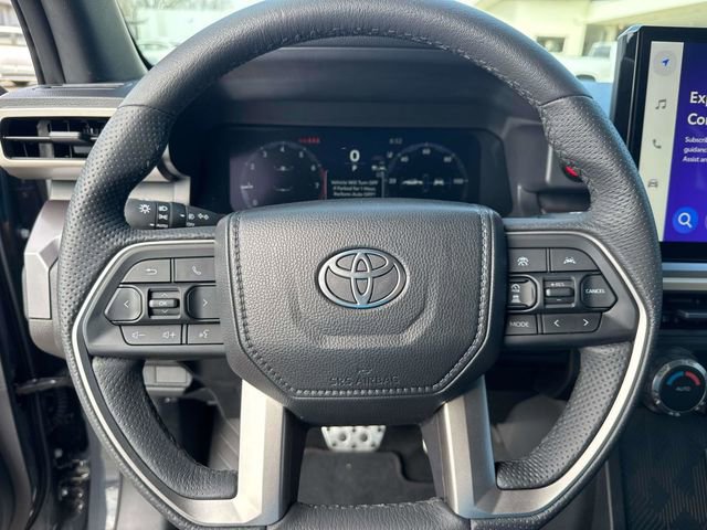 Used 2025 Toyota Tacoma TRD Sport image 27