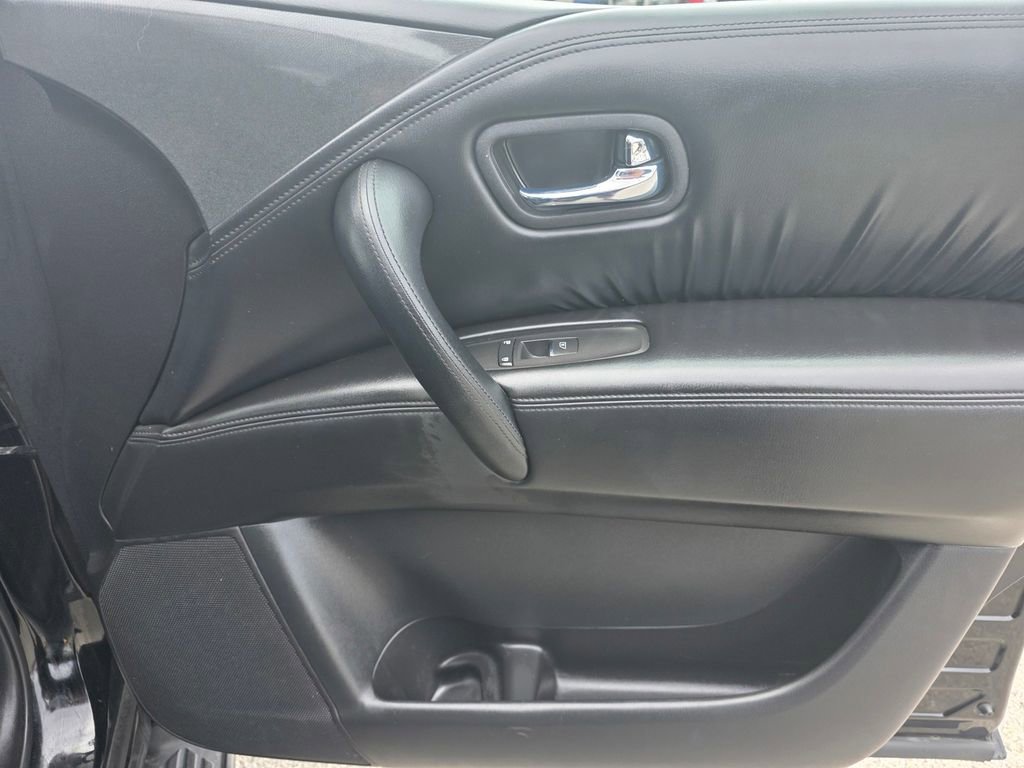 Used 2023 Nissan Armada SV image 26