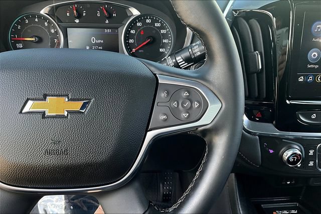 Used 2023 Chevrolet Traverse LT FWD image 12