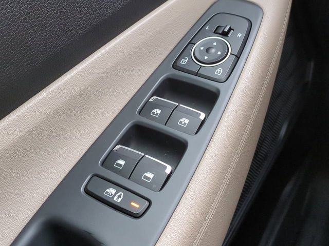 Used 2023 Hyundai Santa Fe SEL w/ Cargo Package image 23