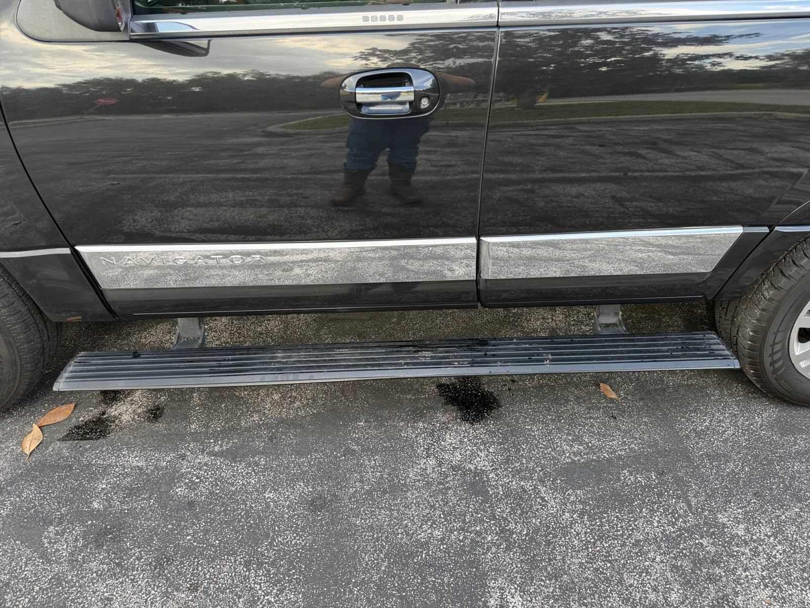 Used 2014 Lincoln Navigator 2WD image 29